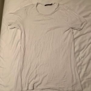 Brandy Melville high low shirt